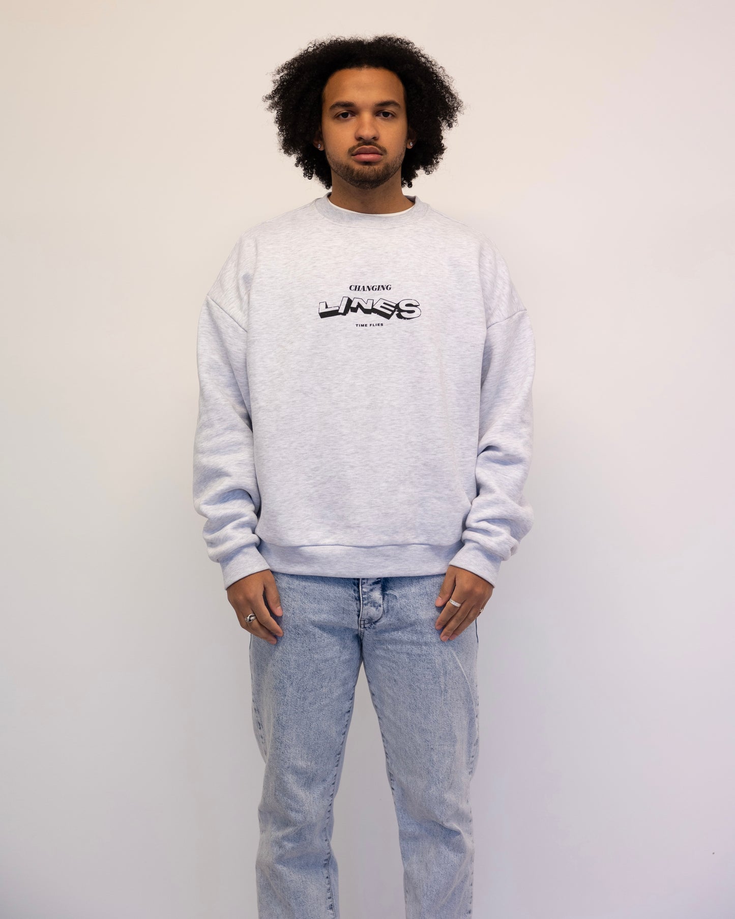 Time Flies Crewneck Grau