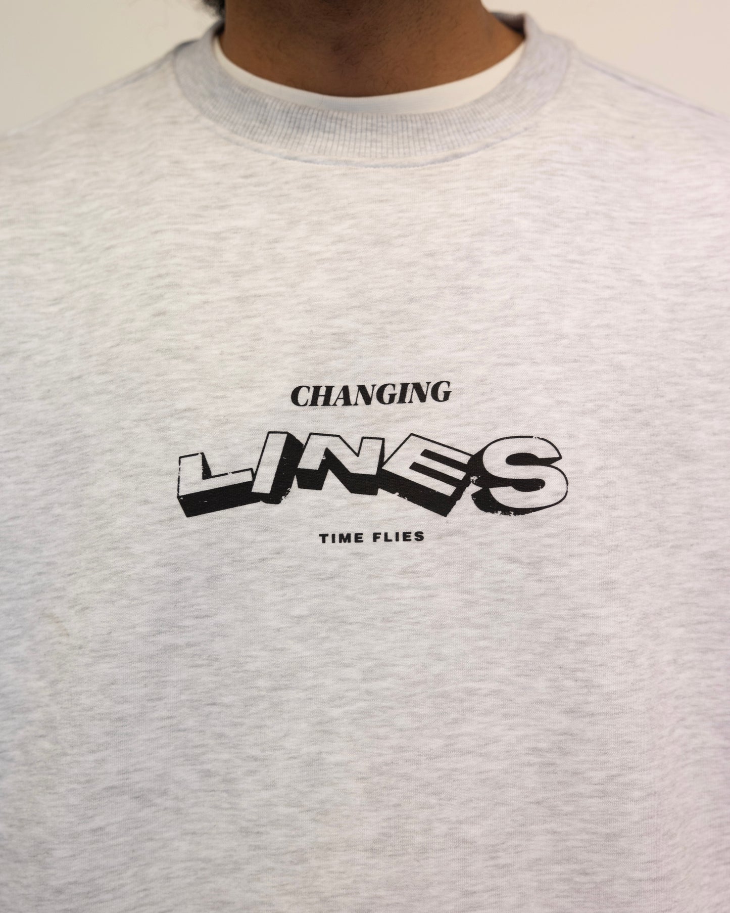 Time Flies Crewneck Grau